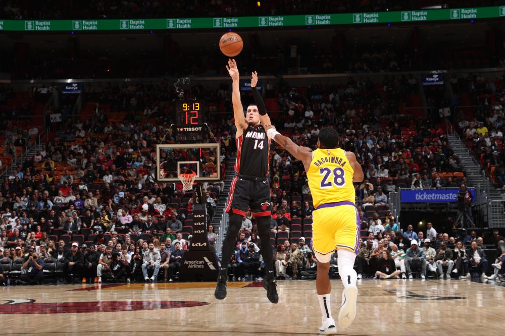 帮助法国队 帮助法国队