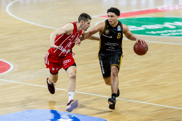 我可以帮你 我可以帮你