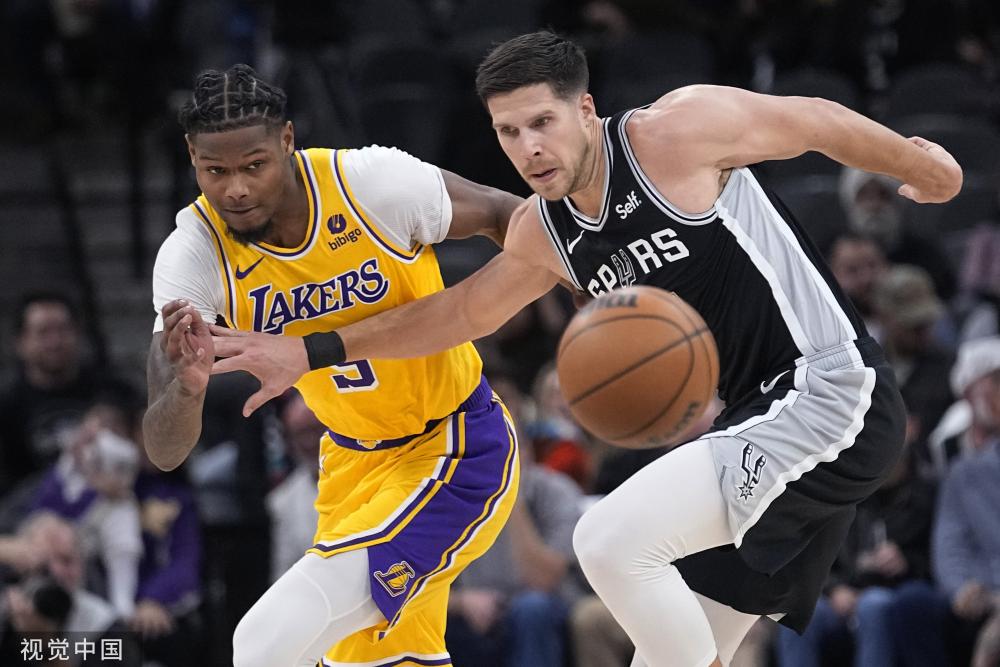 的球员寥寥 的球员寥寥