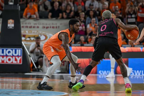 特点进行首 特点进行首