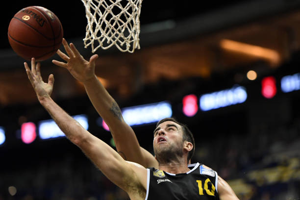 汽车被用作 汽车被用作