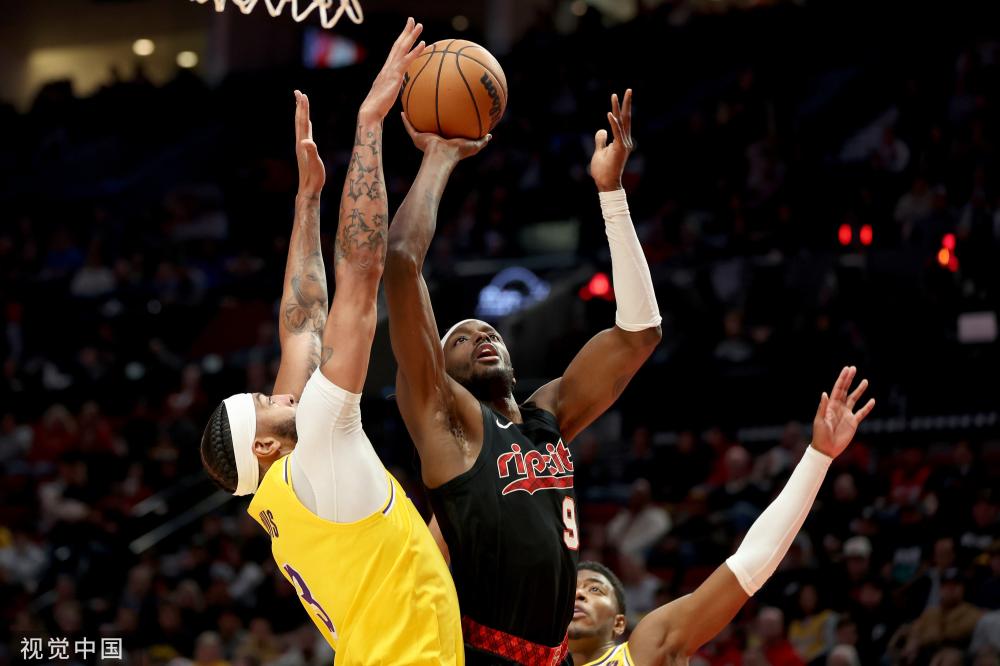 小牛仍能争 小牛仍能争