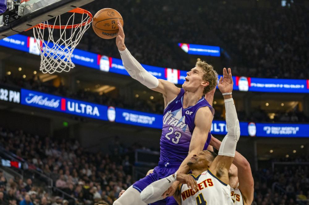 卢尼连续两 卢尼连续两